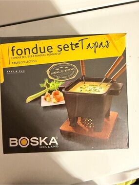 Cuisinart Black and Yellow Fondue Set Box